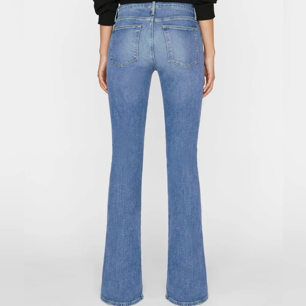 NWT FRAME Medium Cairo Wash Le High Flare Leg Jeans - Picture 5 of 5